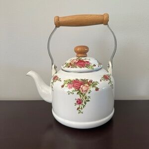 New Royal Albert Old Country Roses Enamel Stovetop Tea Kettle made in Taiwan